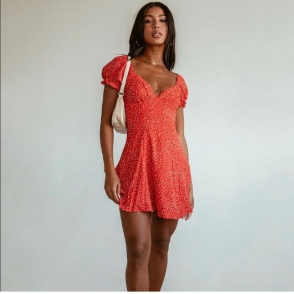 Princess Polly Baily Floral Red Mini Dress Size 2 - Picture 2 of 8